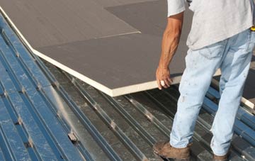 benefits of insulating Crows An Wra flat roofing